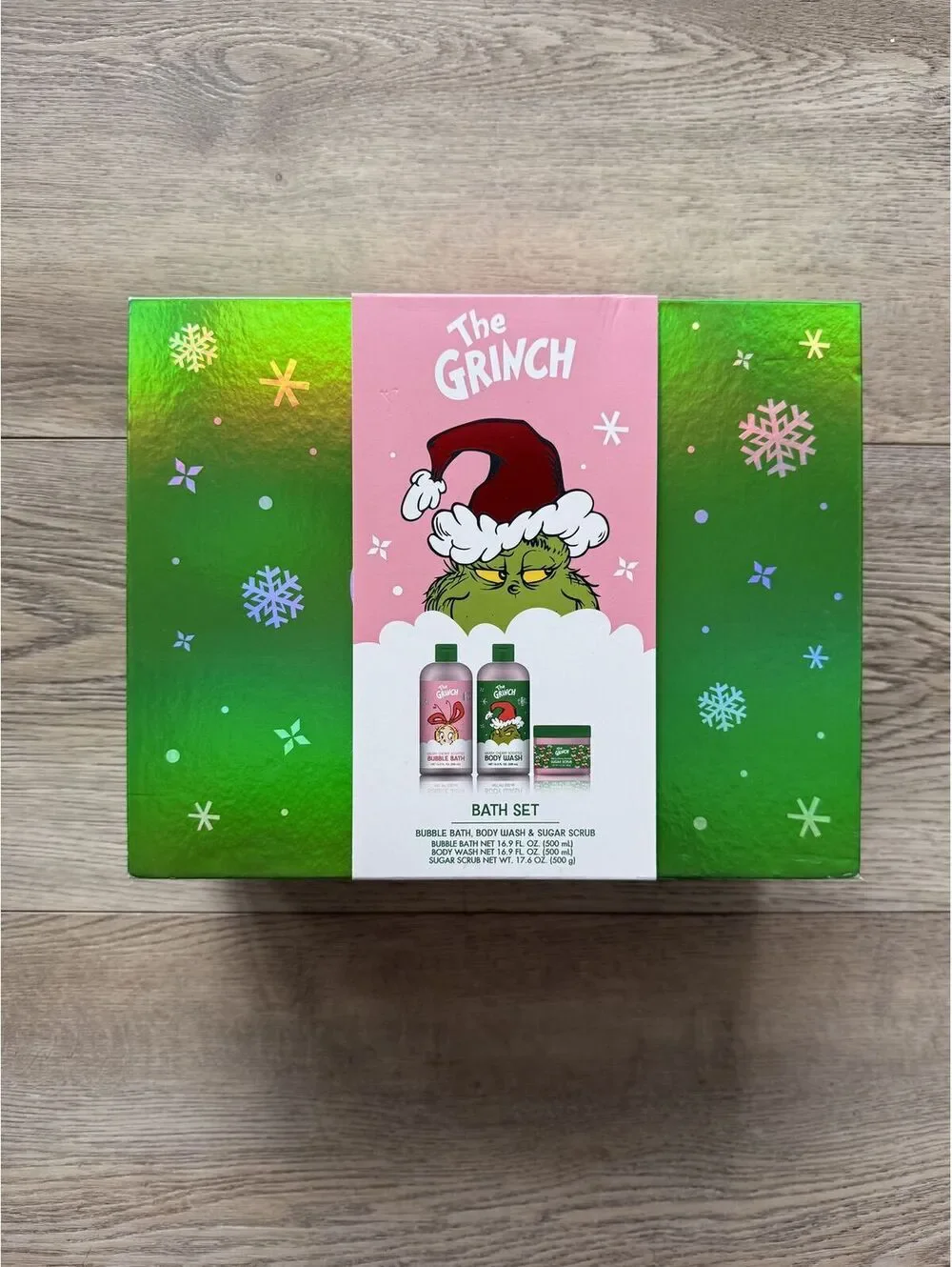 NEW! The Grinch Bath Set - Bubble Bath, Body Wash & Sugar Scrub